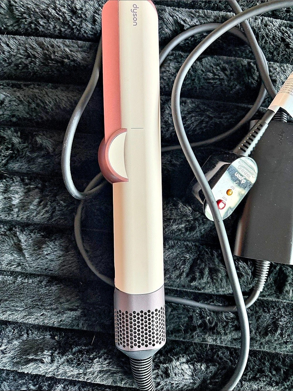 Dyson Airstrait in Pink & White Like New